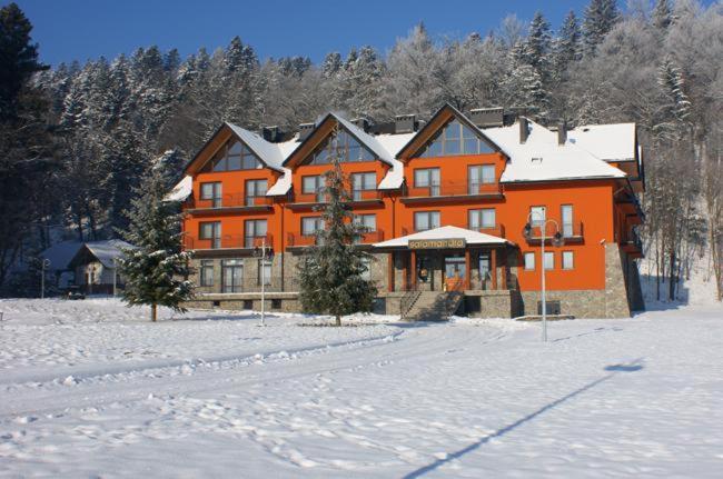 Hotel Salamandra Hoczew Esterno foto